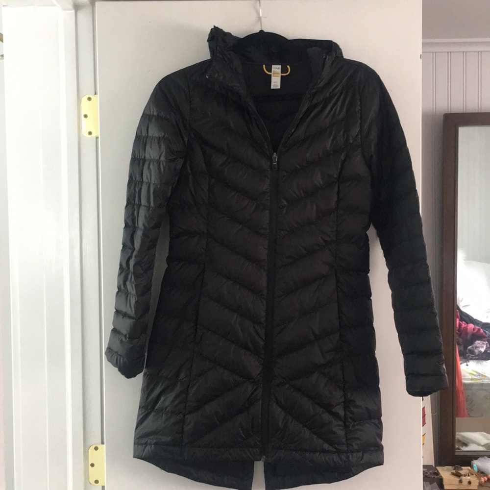 Lolë Jacket
